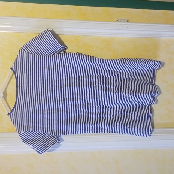 Blue striped tee shirt - Picture 3 of 4